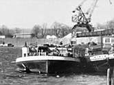 in den 80er Jahren als lagerschiff in Dresden